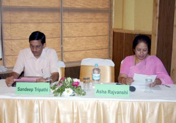 Training Course on Environmental Impact Assessment for Biodiversity Conservation for Indian Forest Service Officers (7th - 11th September 2009)