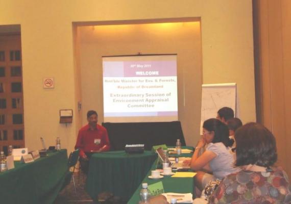 Mainstreaming biodiversity and Ecosystem Services in Impact Assessment for Responsible Development IAIA - A pre-meeting training course (29th- 30th May 2011, Puebla, Mexico)
